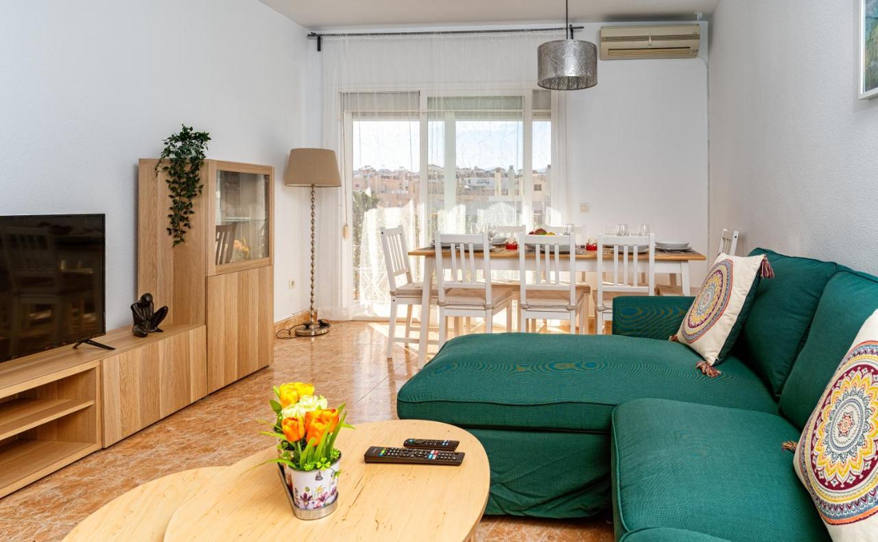 Casa Catalina Beach And Golf Apartment Estepona Bagian luar foto