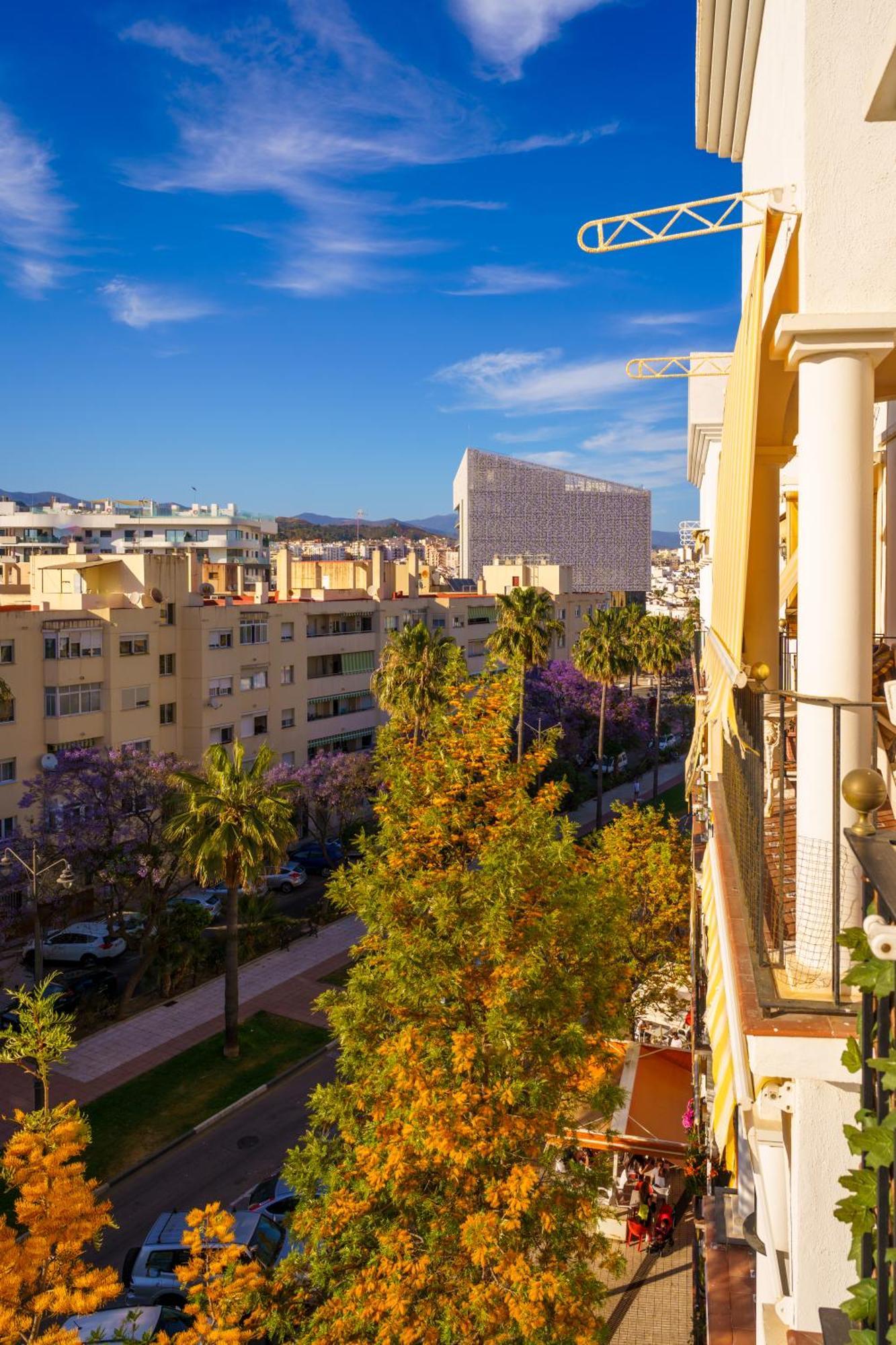 Casa Catalina Beach And Golf Apartment Estepona Bagian luar foto