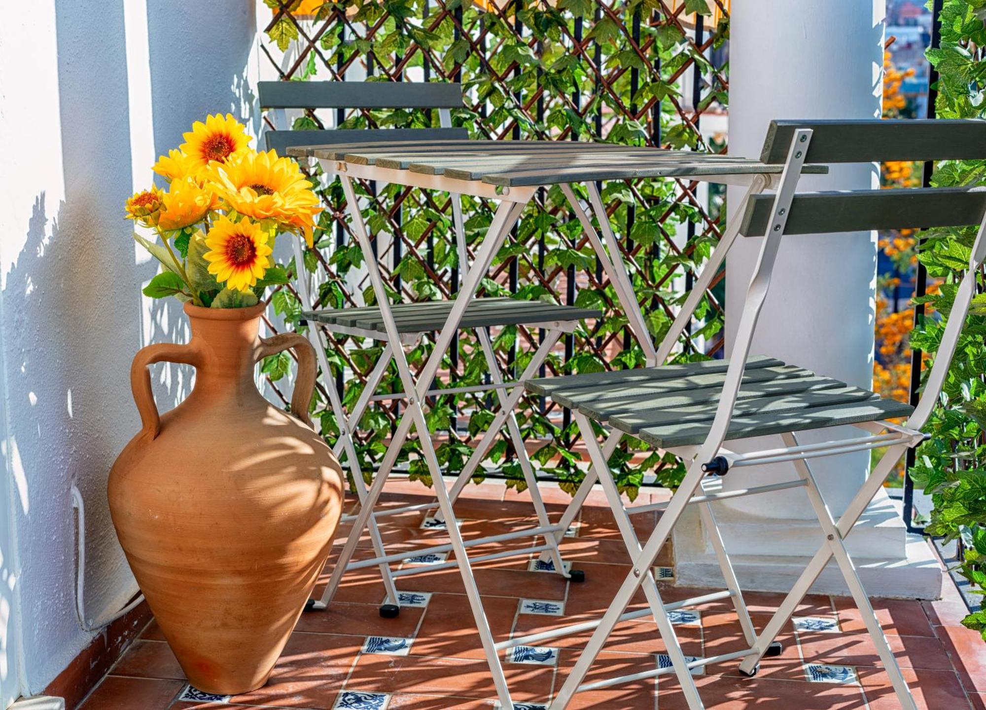 Casa Catalina Beach And Golf Apartment Estepona Bagian luar foto